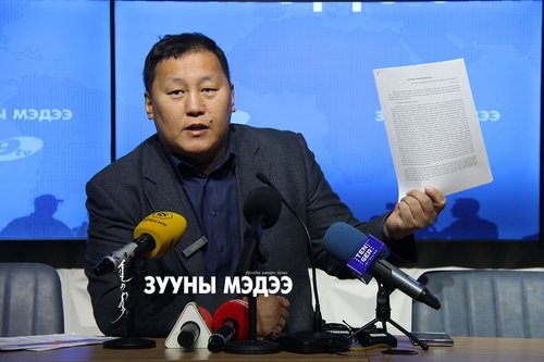 Х.Бат-Ялалт: Хууль ёсны дагуу дуудаж мэдүүлэг аваагүй атал цагдан хорьсон гэв